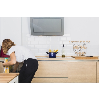 脊椎保健衛教 低處取物.jpg 脊椎保健衛教 低處取物.jpg